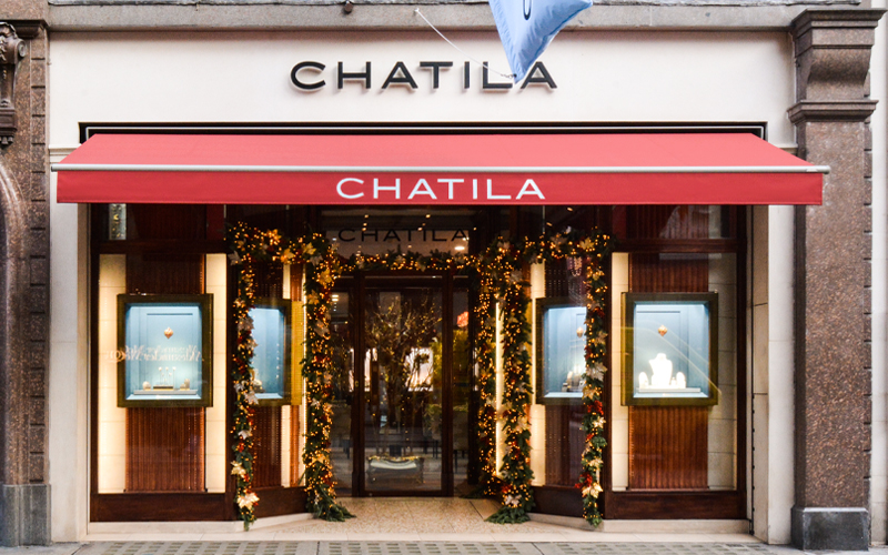 Branded Awnings on Red Covers