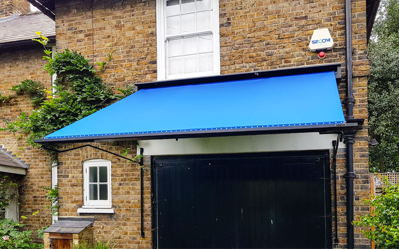 A Very British Patio Awning for Historic London Residence
